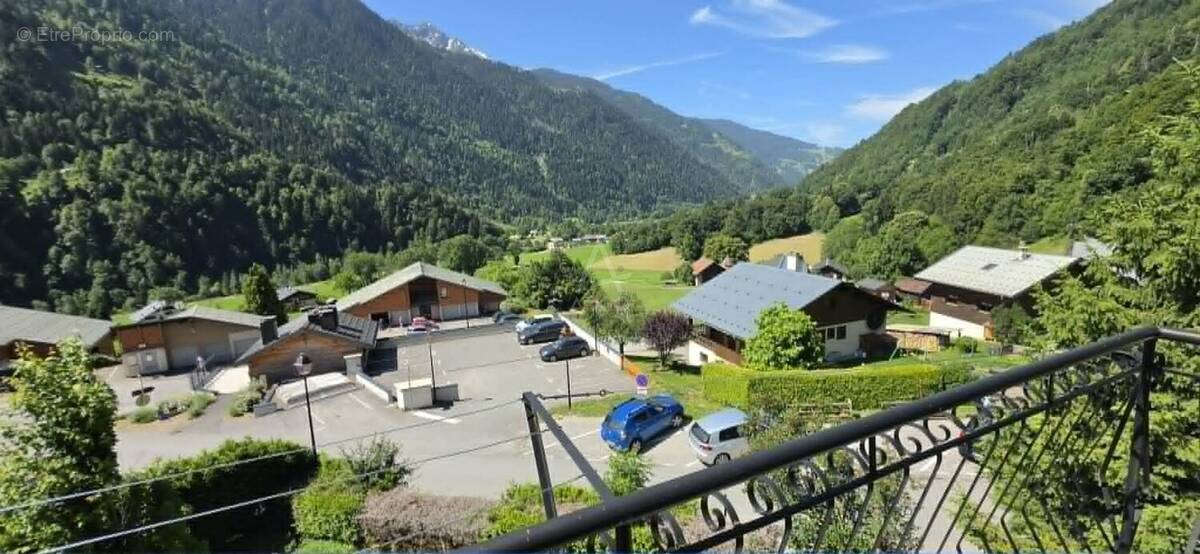 Nouveauté en exclusivité  t4 avec vue dégagée, balcon, jardin privatif et dépendances - photo 4
