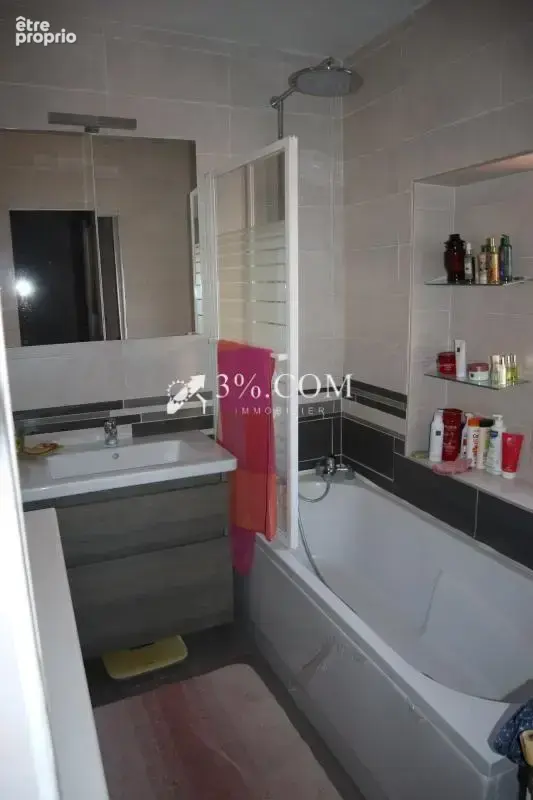 Grande maison - Grand terrain - photo 7