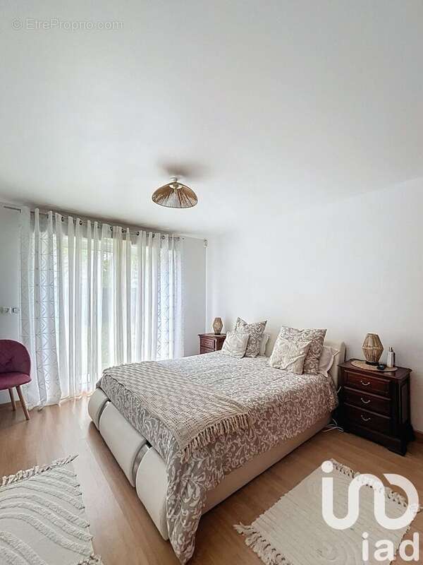 Photo 9 - Maison à SAINT-FARGEAU-PONTHIERRY