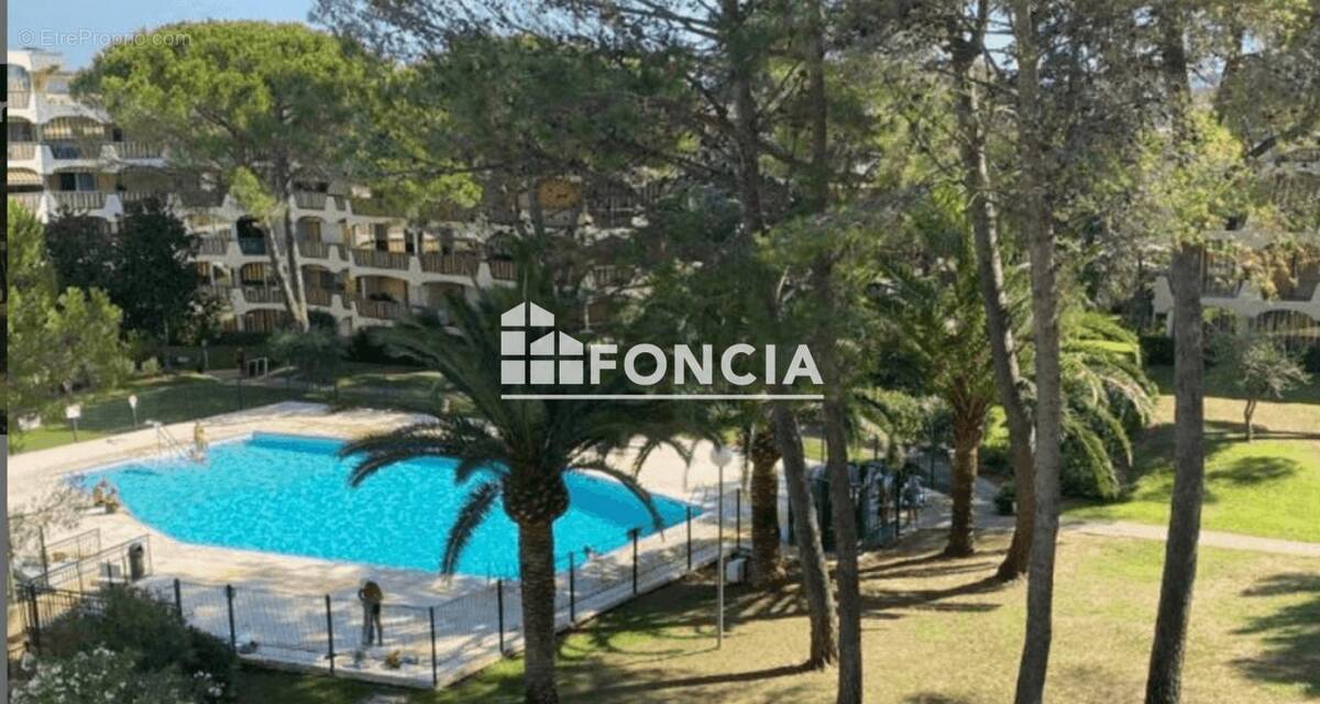 Appartement à MANDELIEU-LA-NAPOULE