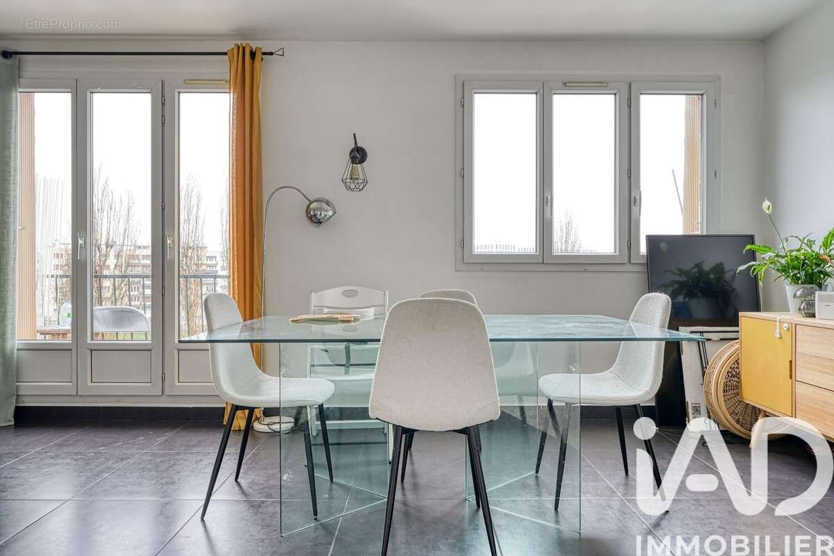 Photo 3 - Appartement à BAGNEUX