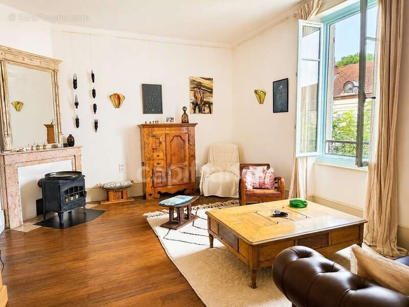 Maison à vendre 9 pièces  (71) - photo 2