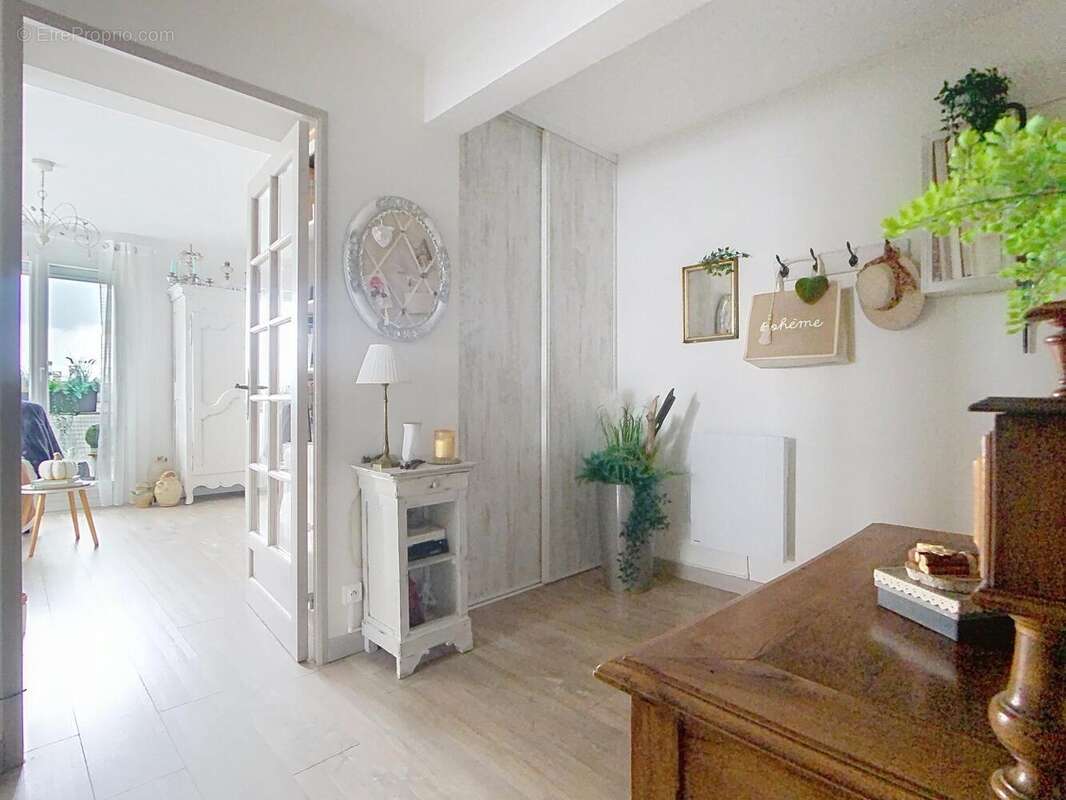 Photo 4 - Appartement à OZOIR-LA-FERRIERE