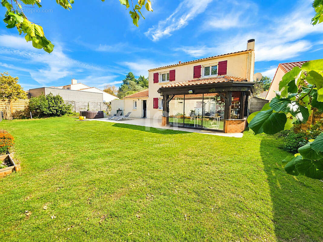 Maison à BOUAYE