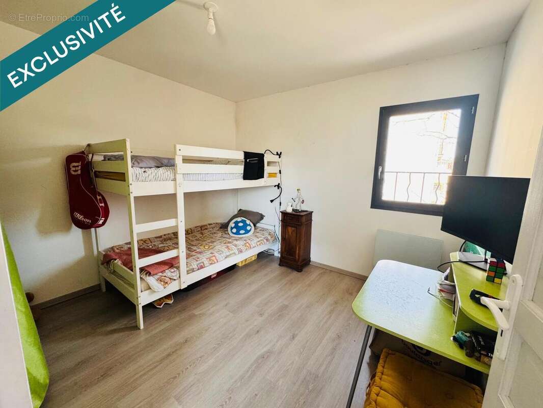 Photo 9 - Appartement à LA TOUR-D'AIGUES