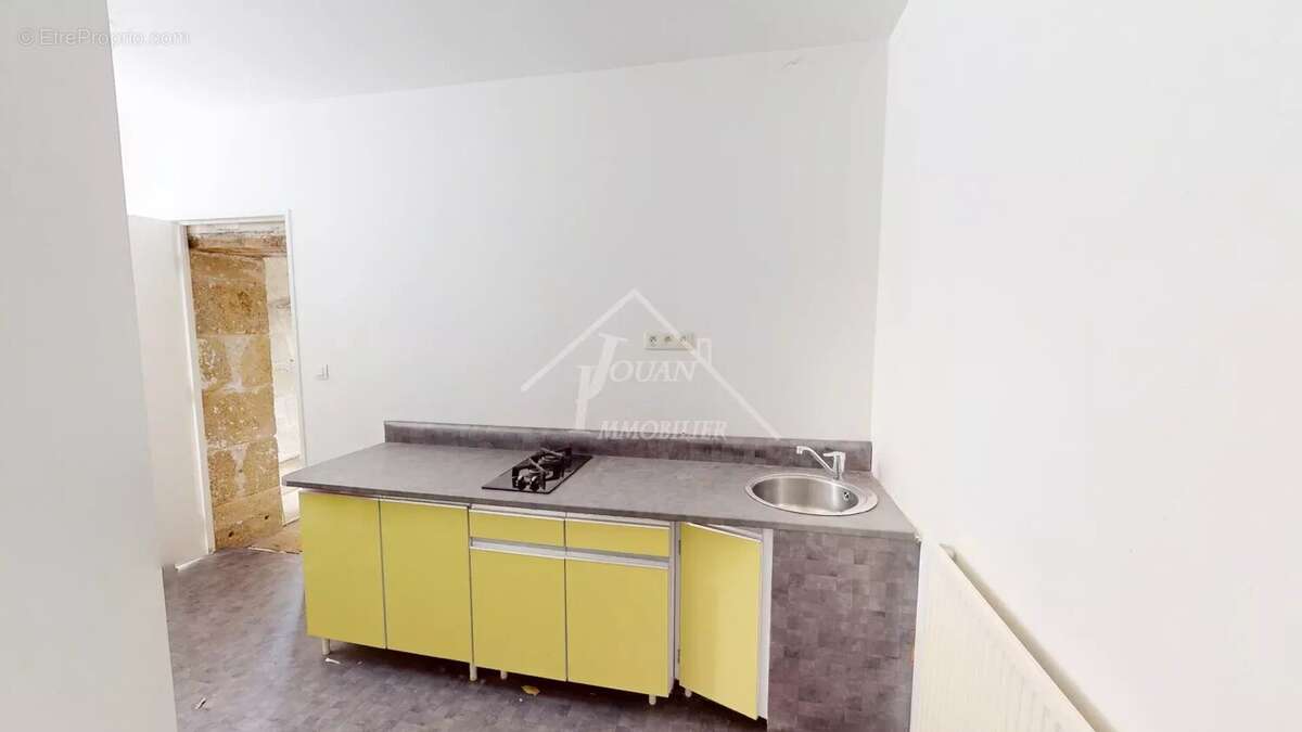 Appartement à BOURBON-L&#039;ARCHAMBAULT