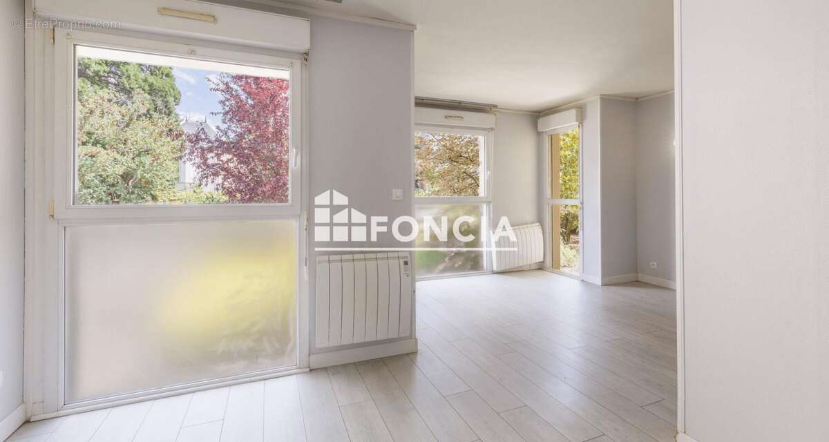 À VENDRE – Charmant appartement à Royat – Idéal investissement ou pied-à-terre - photo 5
