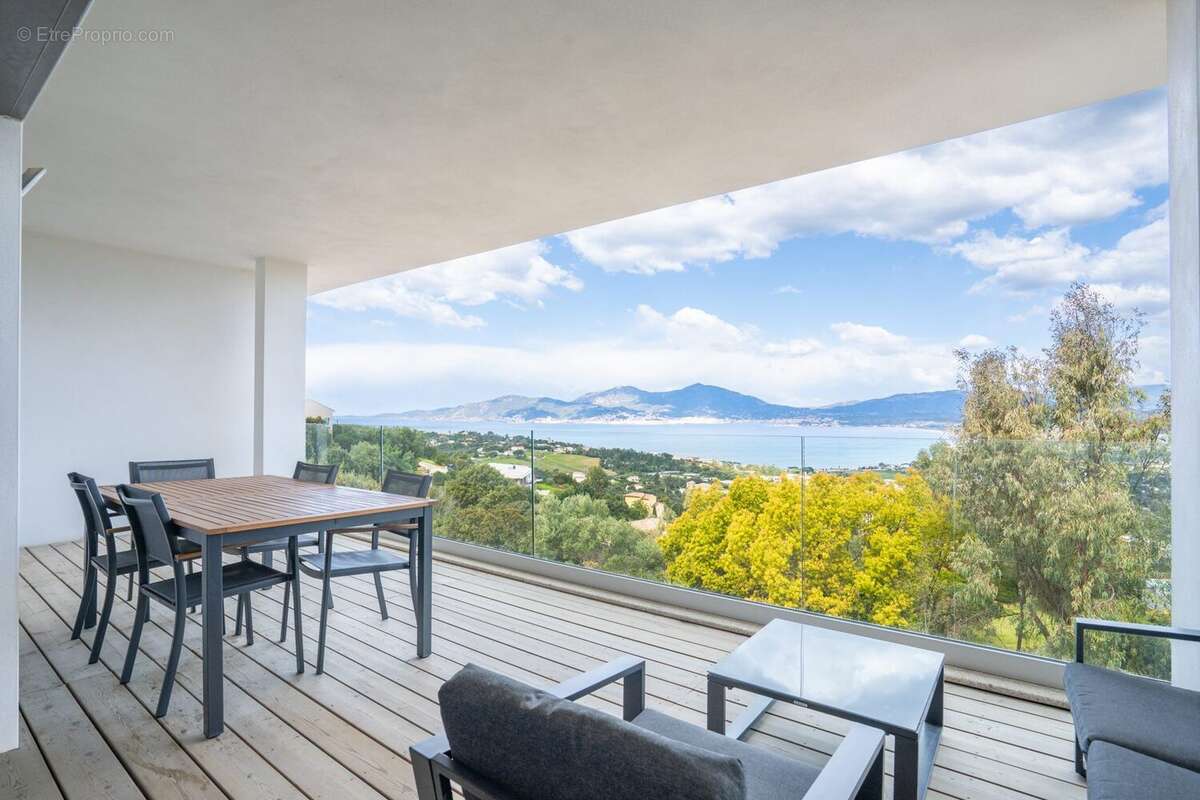 Appartement à PIETROSELLA