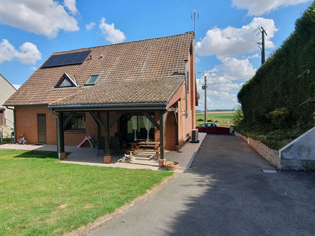 Maison à SEBONCOURT