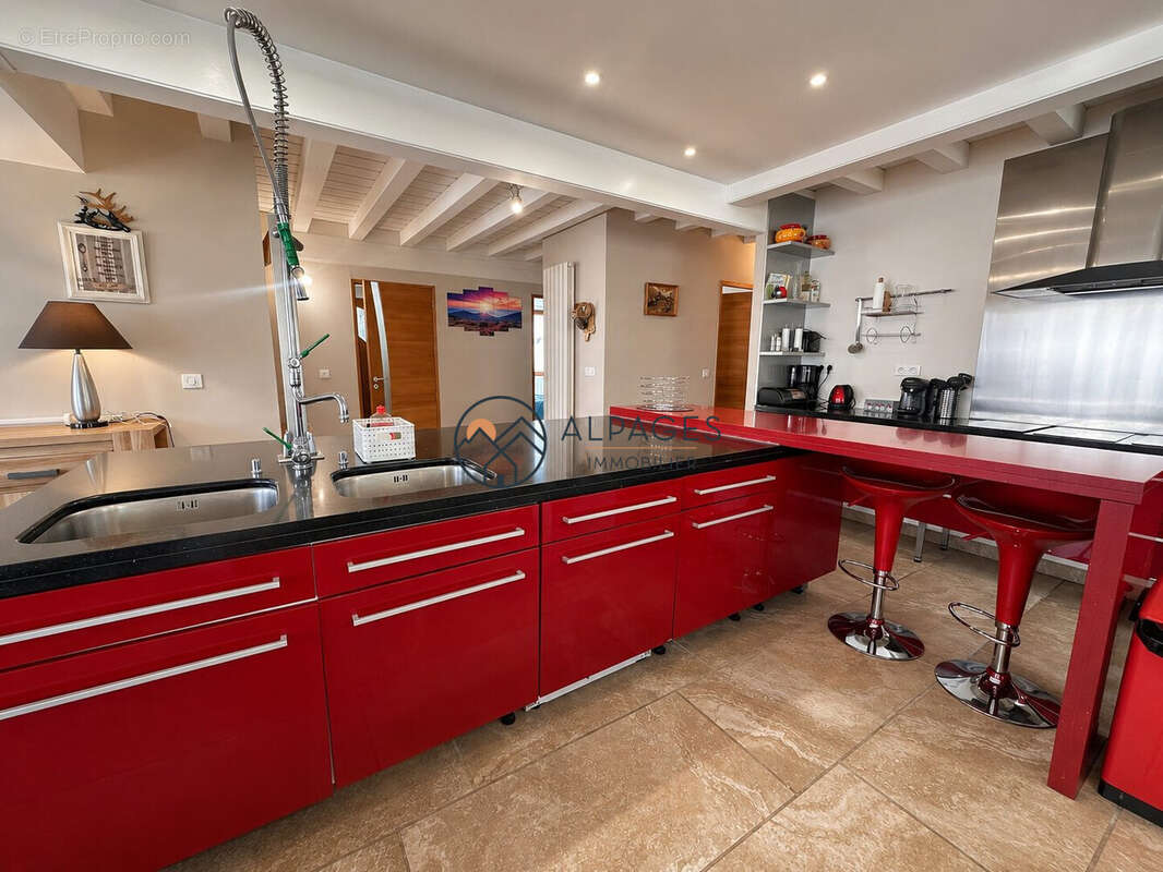 Maison 172 m² à Arvieux  - photo 3