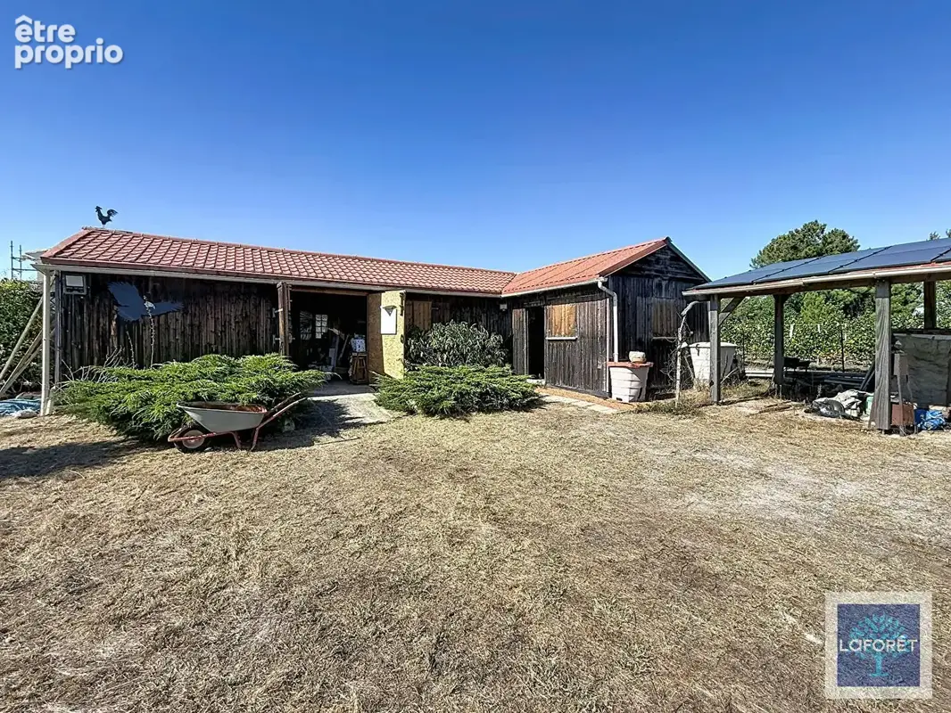 Maison 6 pièces avec atelier et terrain de 4 627 m² - photo 2