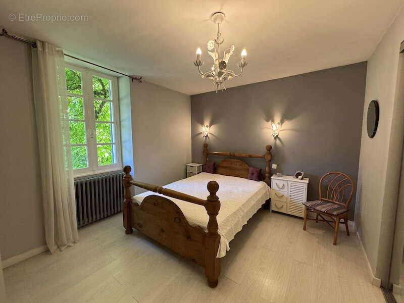 Maison à RIOUX-MARTIN