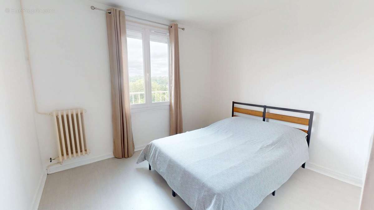 Appartement à MONDEVILLE