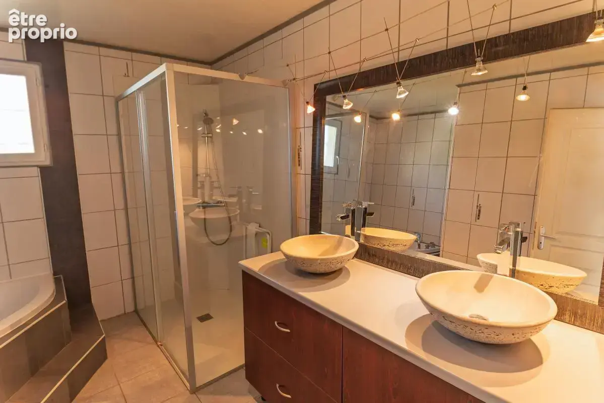 Maison 4 pièces 121 m² à vendre à Ornacieux (38260) - photo 8