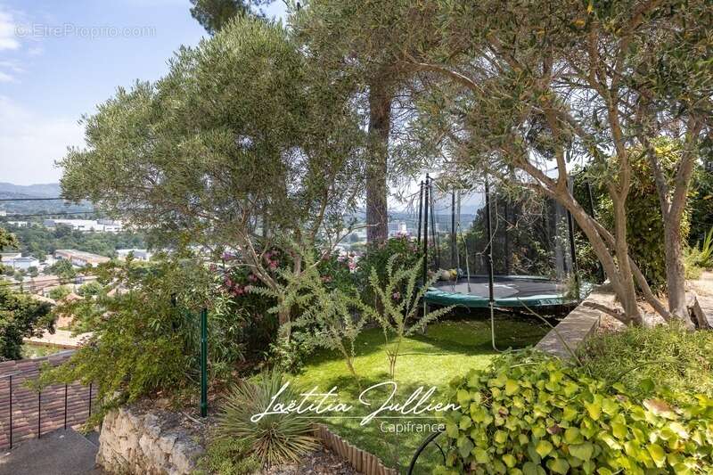 Maison à MARSEILLE-11E