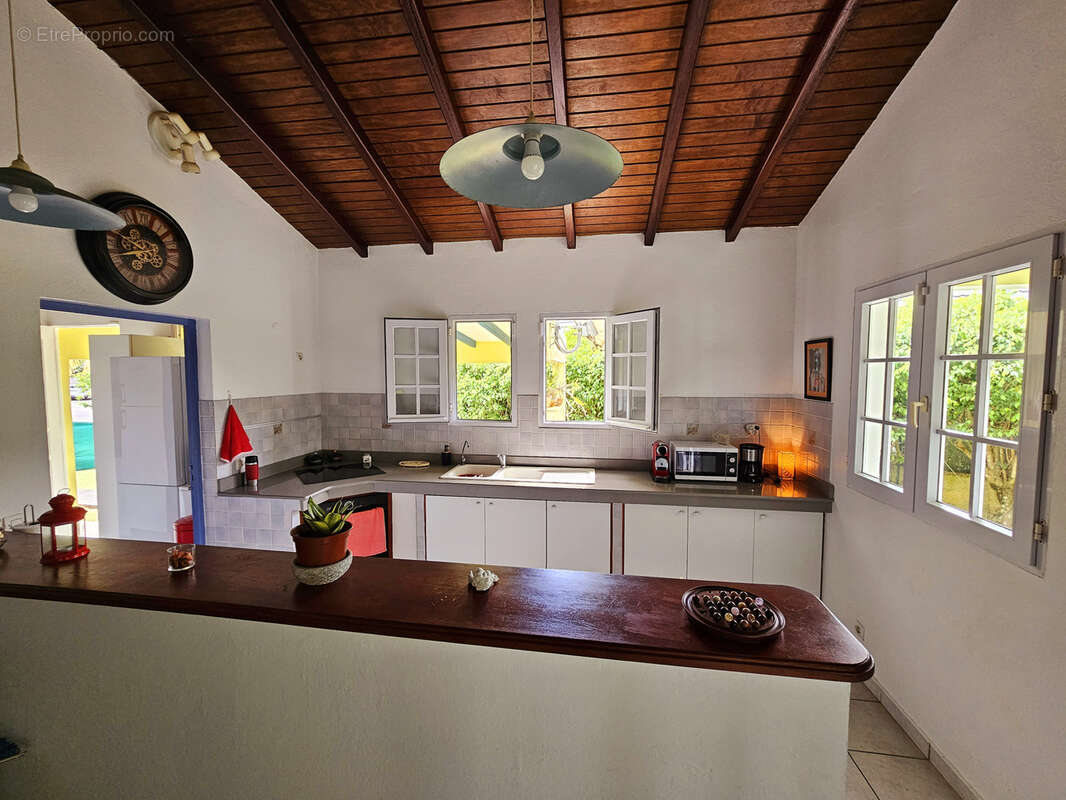 Maison à PETIT-BOURG