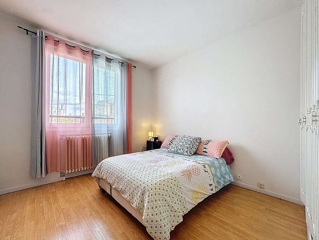 Appartement à AUBERVILLIERS