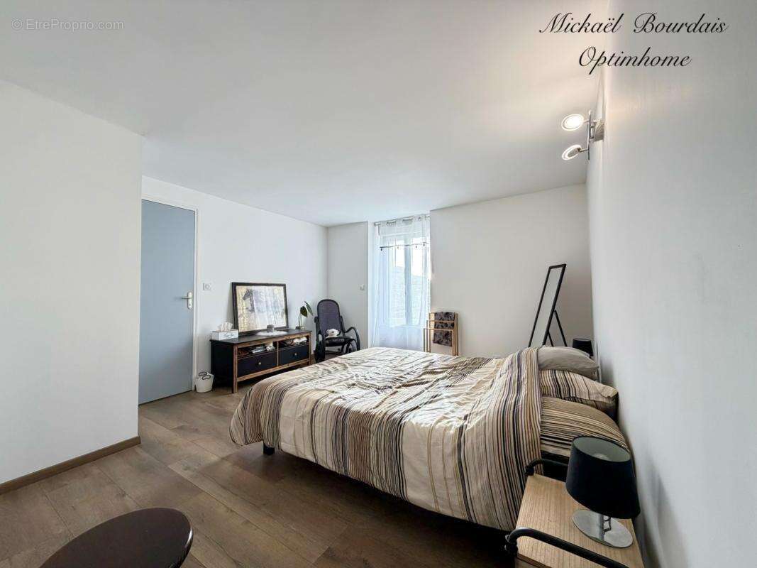 Maison familiale 158 m² + 50 m² aménageables - 4 chambres - Centre Le Lude - photo 19