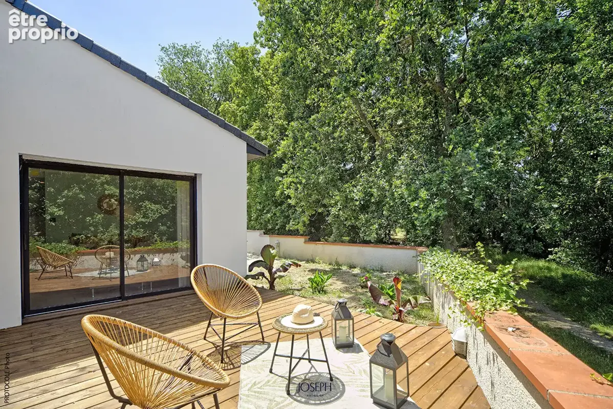 Villa de plain pied a pins justaret avec piscine - photo 8
