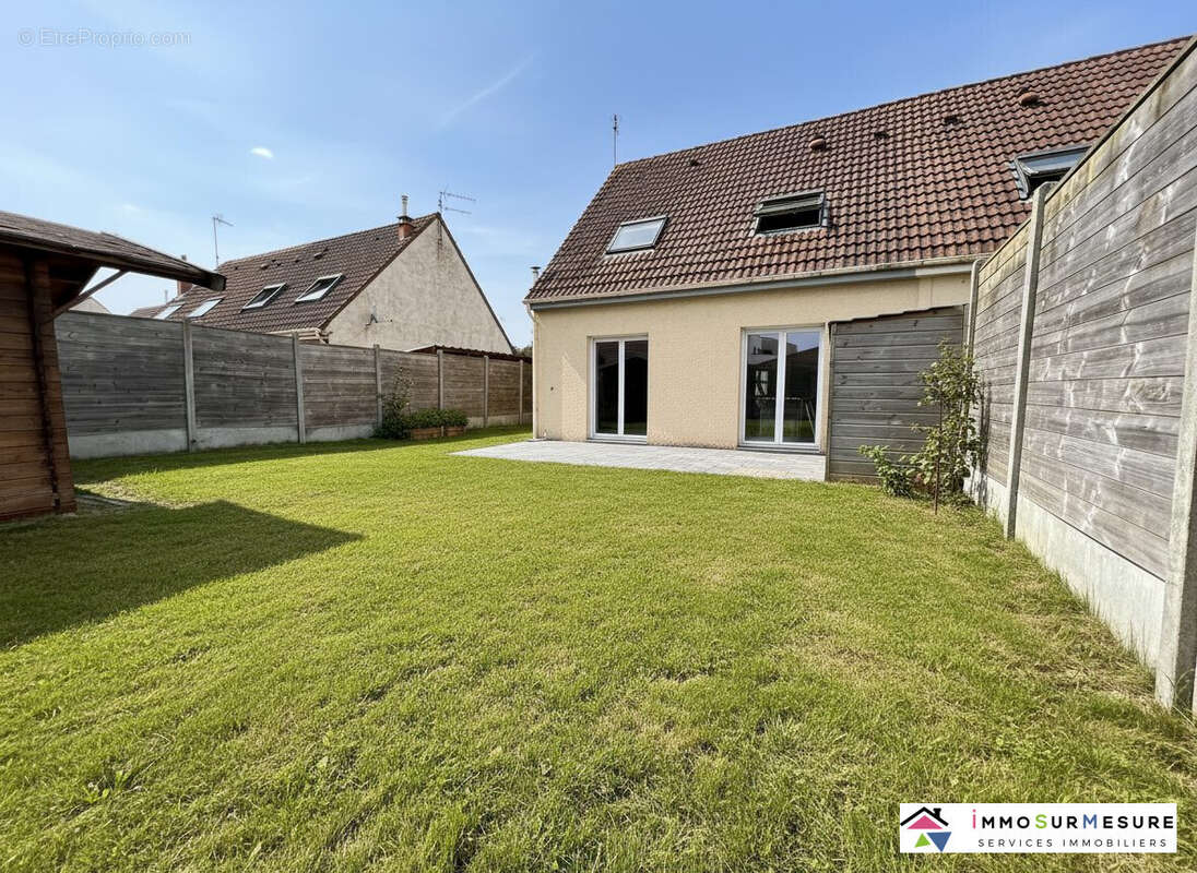 Maison à LONGUENESSE