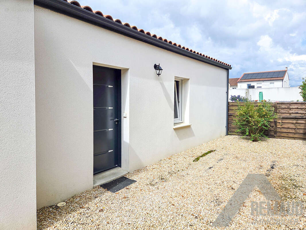 Maison à AIZENAY