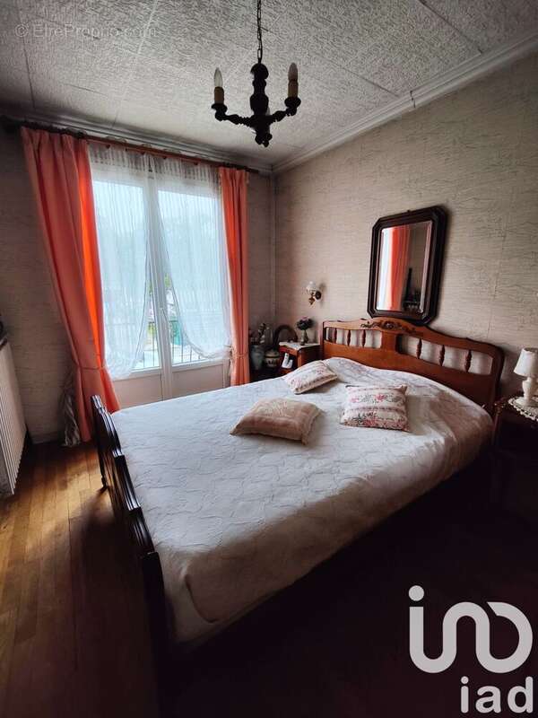 Photo 9 - Maison à SAINT-CYR-L&#039;ECOLE