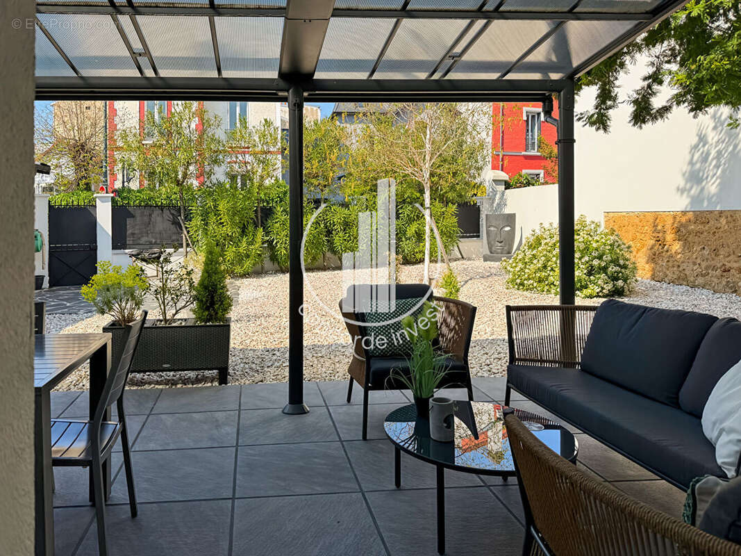 Maison à ASNIERES-SUR-SEINE