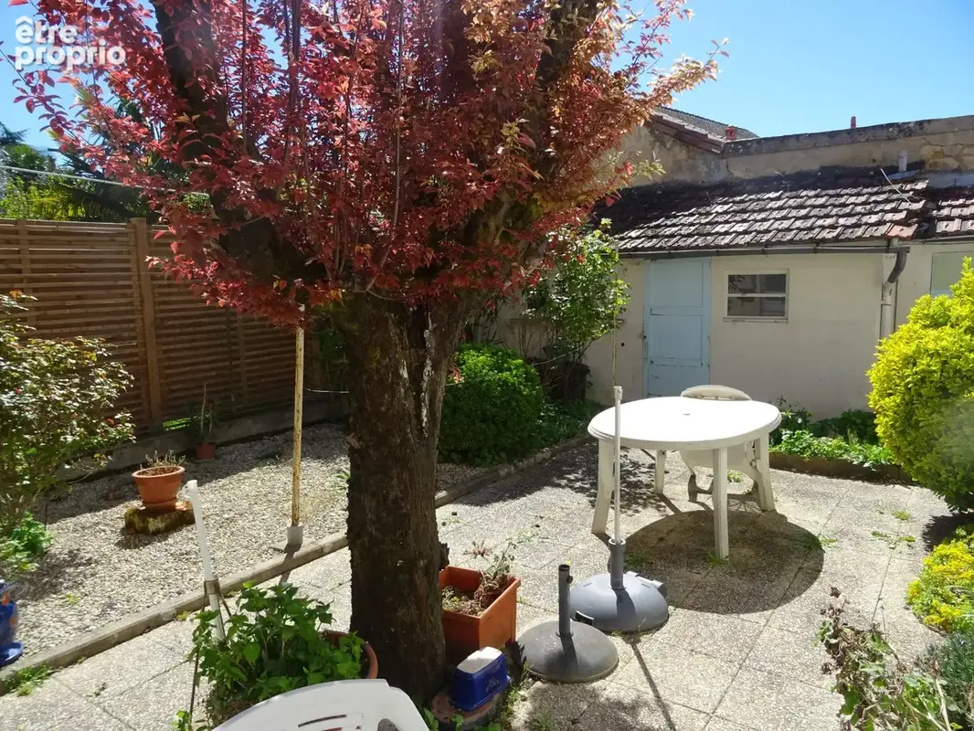 Maison à vendre 5 pièces ANGOULEME (16) - photo 2