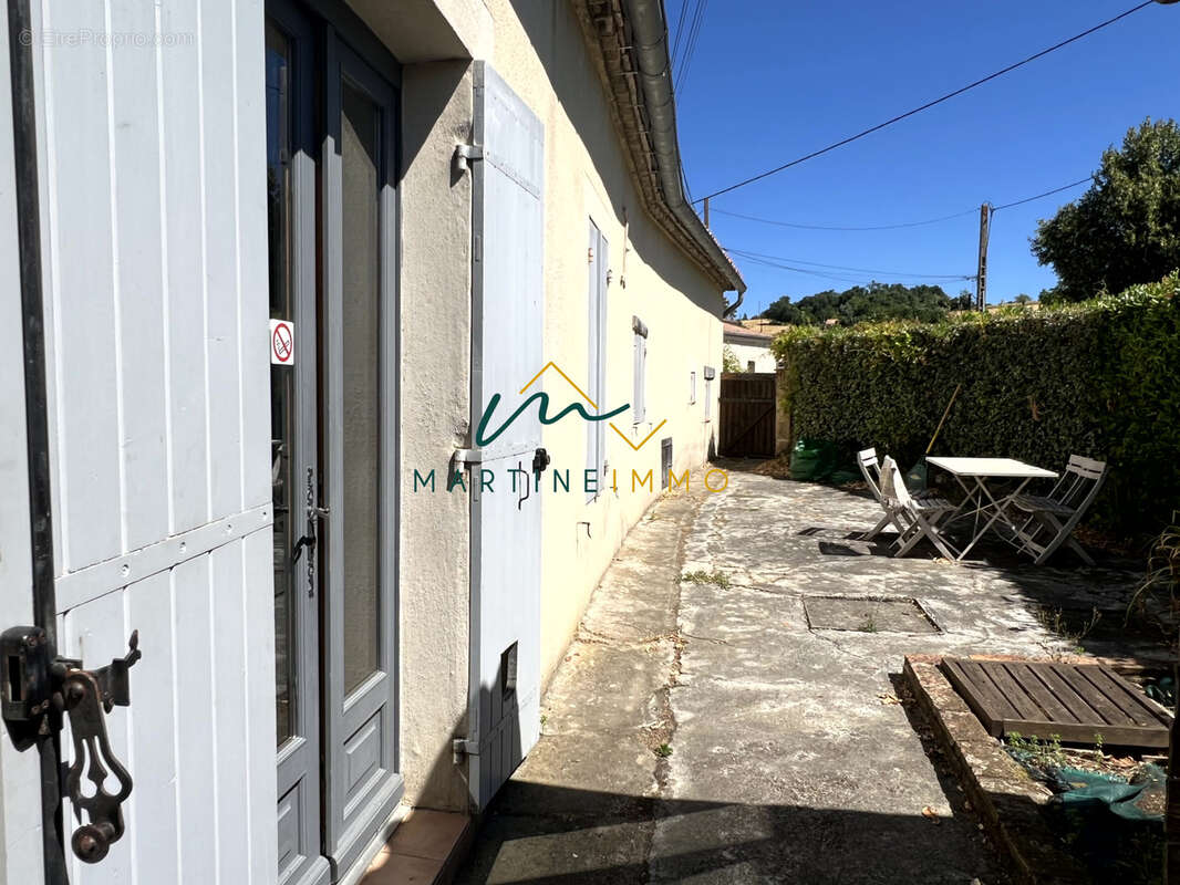 A vendre maison pierre 400m2 avec piscine - photo 21