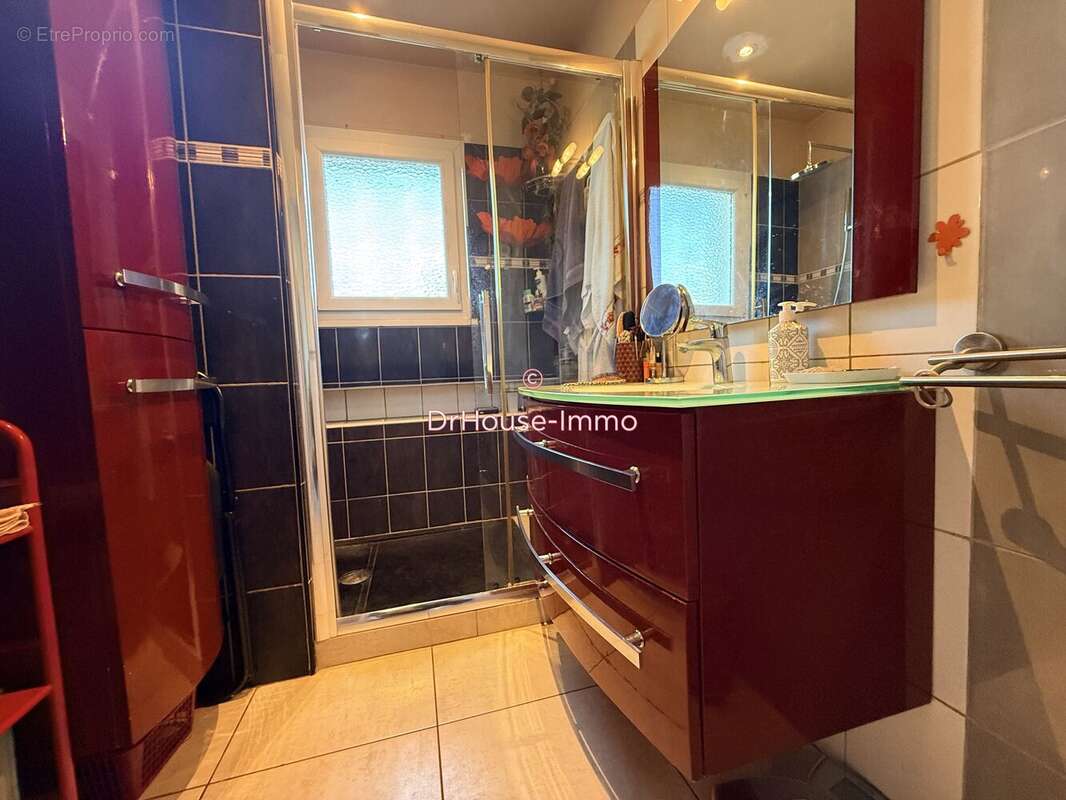 Maison à SAINT-SAUVEUR