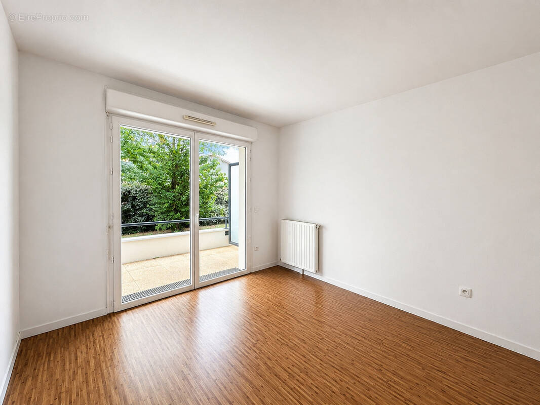 Appartement à YVRAC