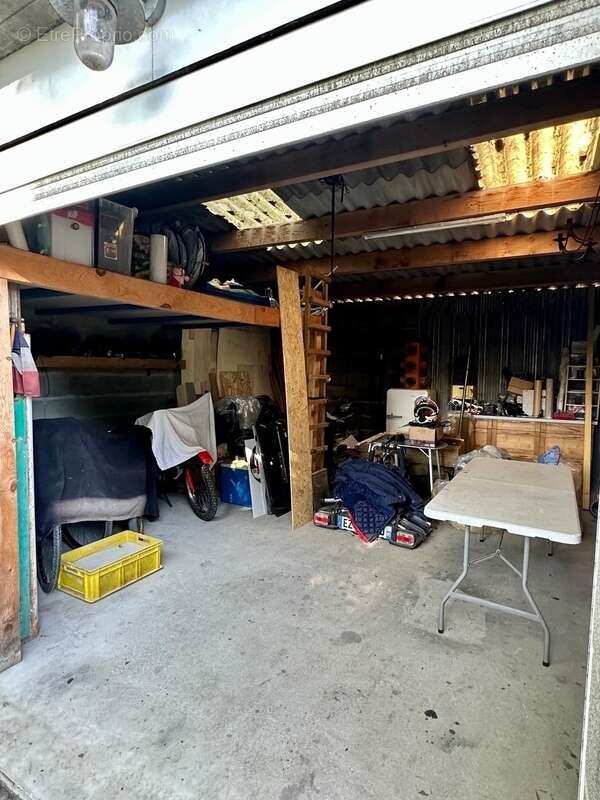 Maison à SAINT-LAURENT-SUR-SEVRE