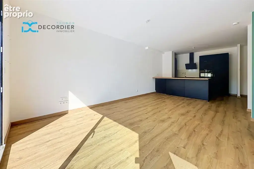 Superbe T5 Duplex récent avec terrasse, double garage et excellent DPE A/A !  - photo 4