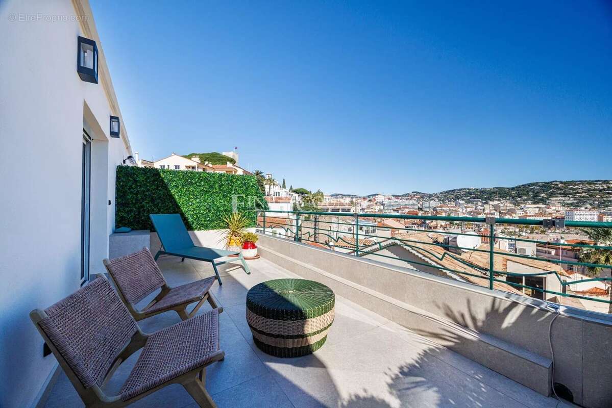 Appartement à CANNES
