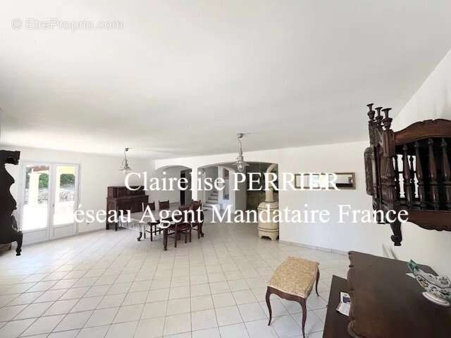 Maison contemporaine de plain-pied sur grande parcelle - photo 8