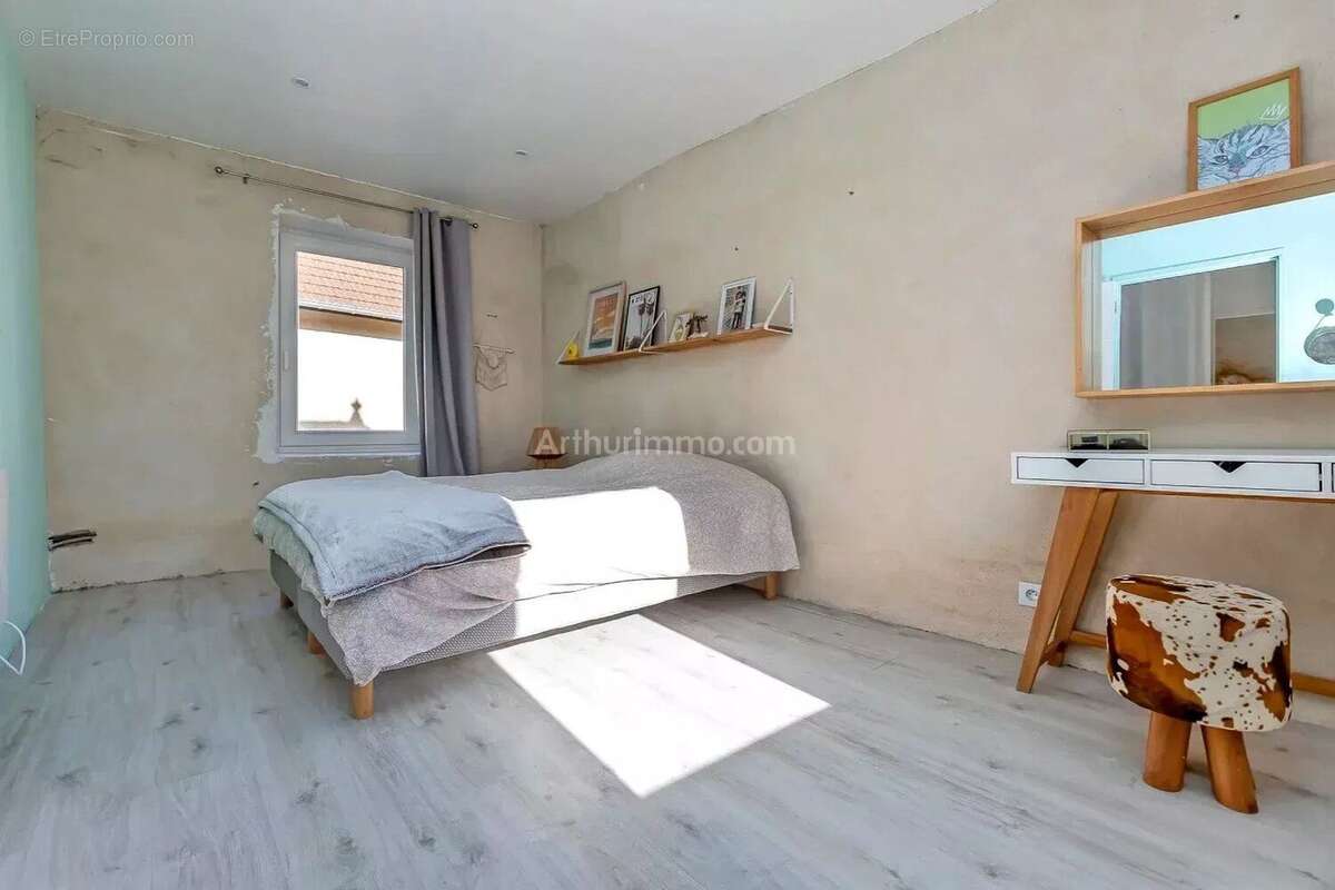 Maison à SERMERIEU