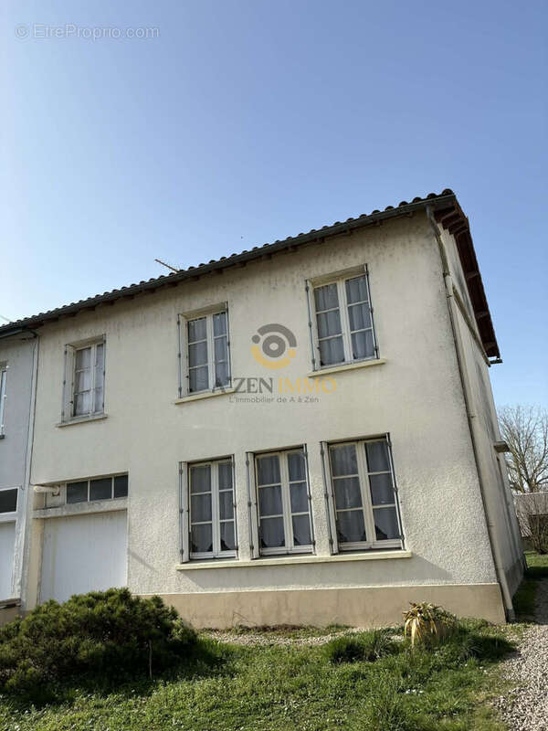 Maison à BRESSUIRE