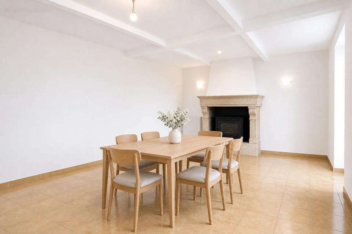 Spacieuse maison de 8 pièces à Murat-sur-Vèbre - photo 4