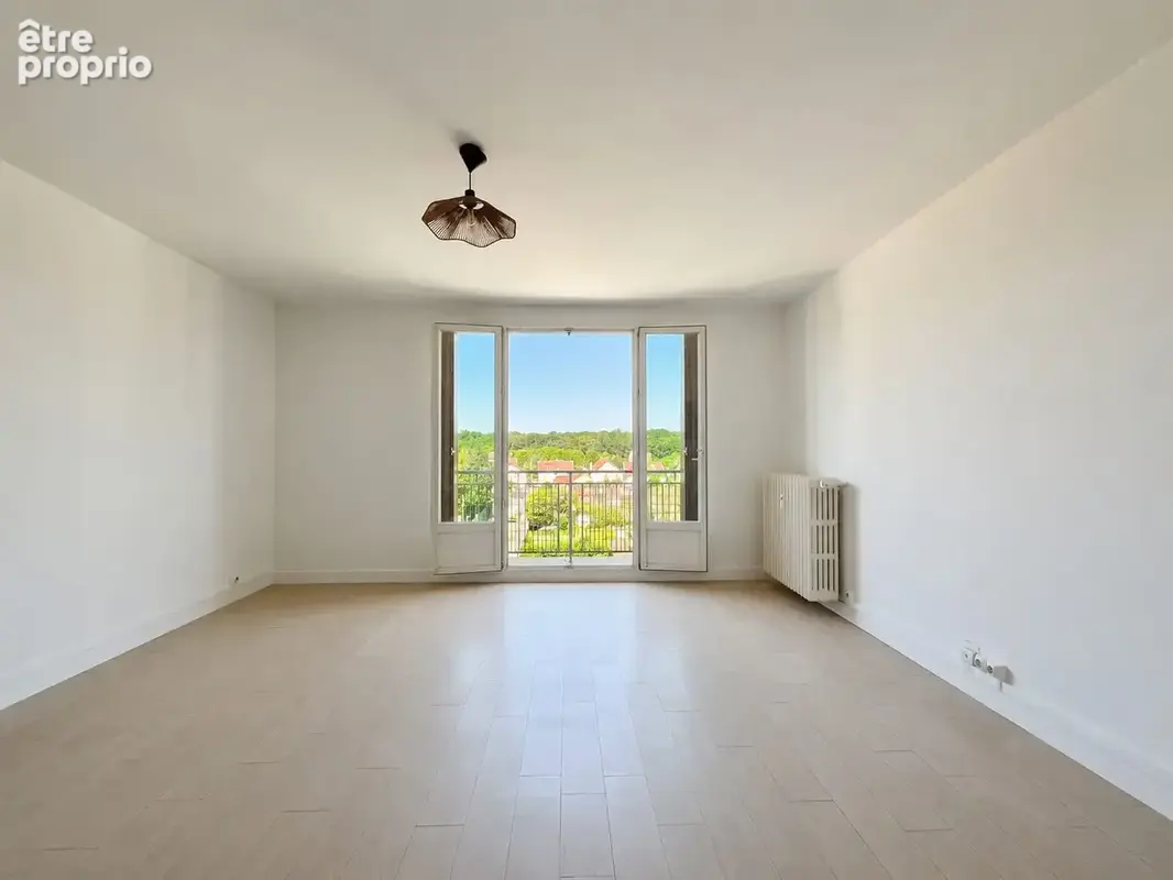 Appartement à MAISONS-LAFFITTE