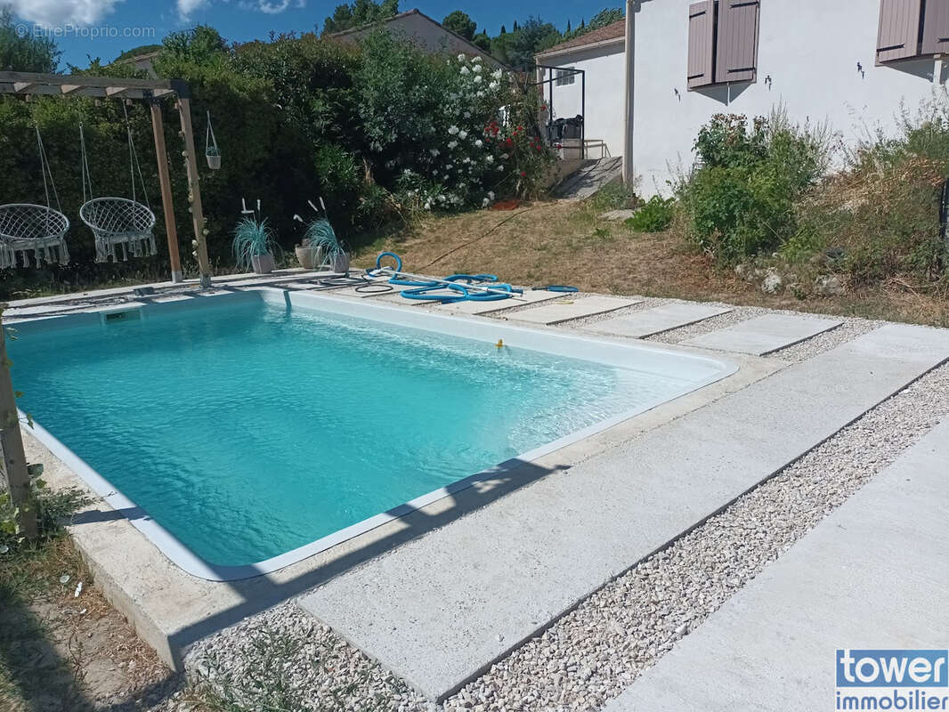 Villa 4 chambres garage jardin piscine - photo 2