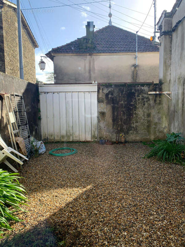 Appartement à SAUVETERRE-DE-GUYENNE