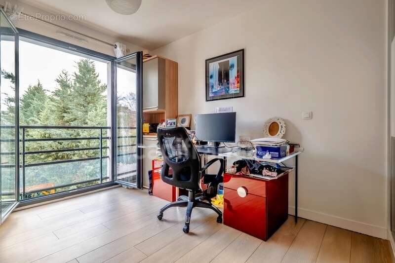 Maison à vendre P8 FONTENAY SOUS BOIS (94) au cœur des Rigollots, en limite de VINCENNES, 215 m² avec jardin arboré, terrasse et - photo 19