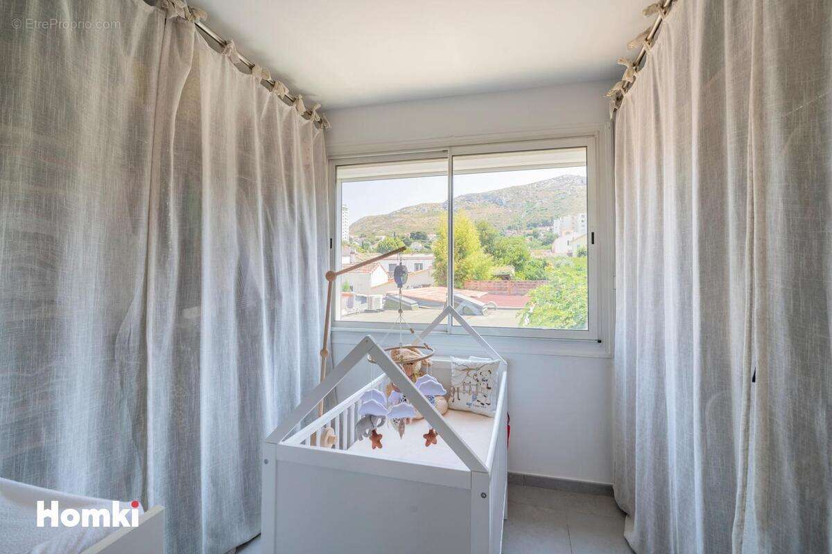 Appartement à MARSEILLE-11E