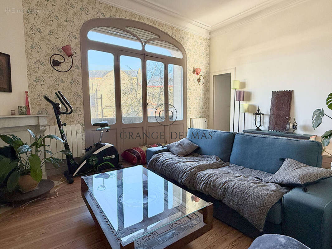 Appartement à BORDEAUX
