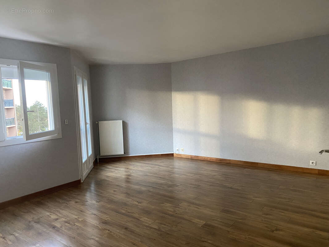 Appartement à MAUREPAS