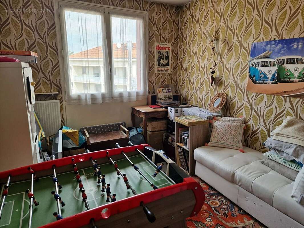 Appartement à BOURG-DE-PEAGE