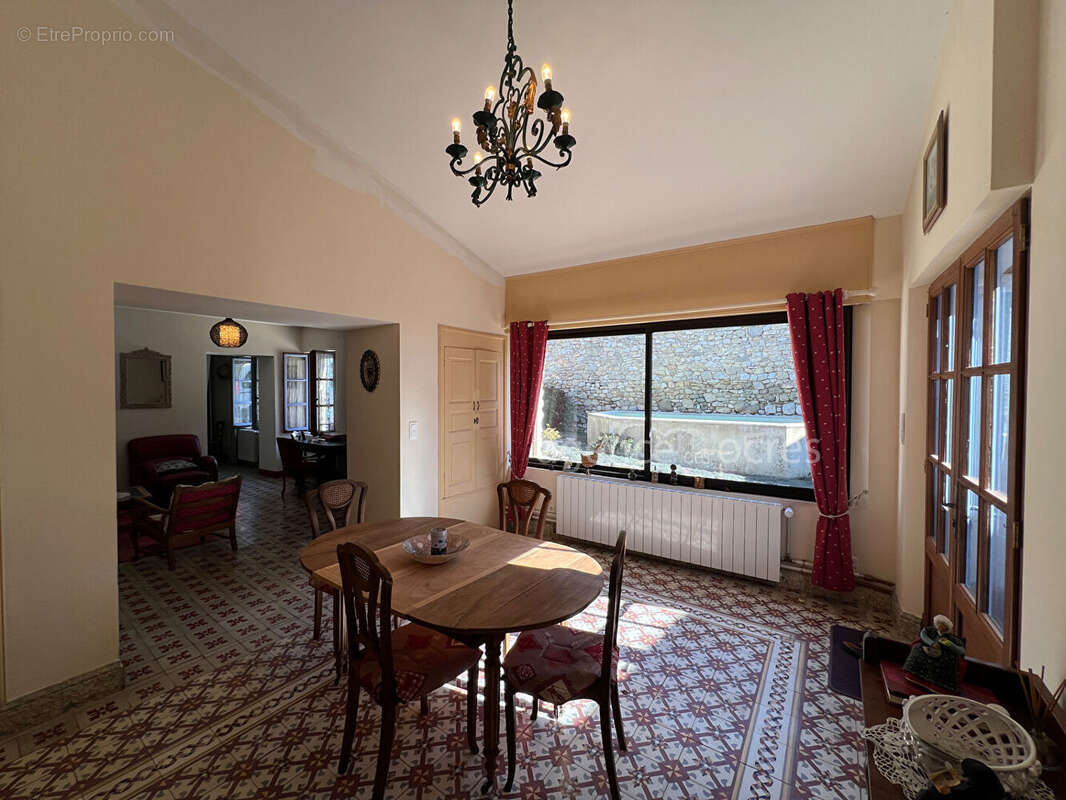 Maison à Saint Martin de Castillon - photo 9