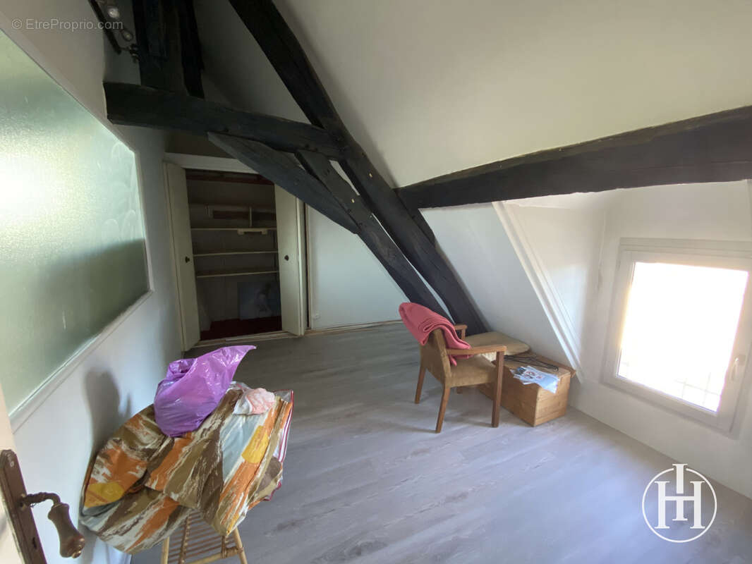 Appartement à SAINT-AMAND-MONTROND