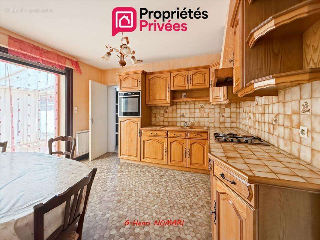 Maison à Issé, 5 pièce(s) 109 m2, 2 Chambres, terrain de 682m² - photo 9