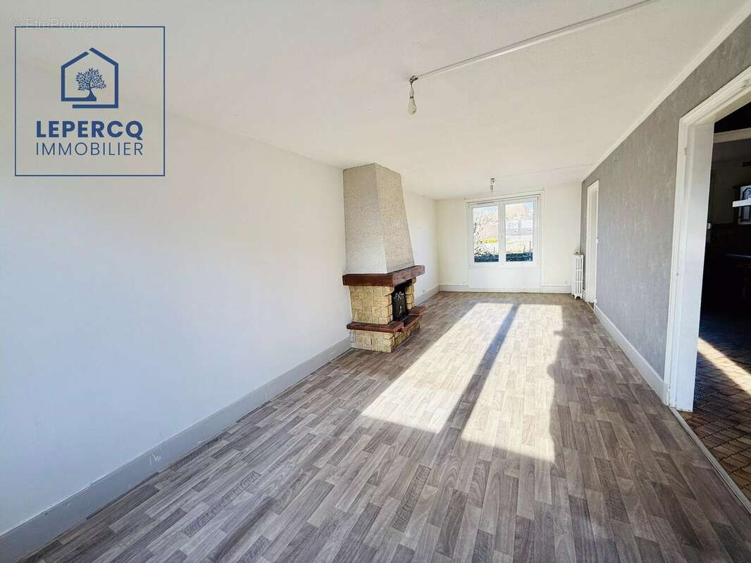 Maison à VILLERS-COTTERETS